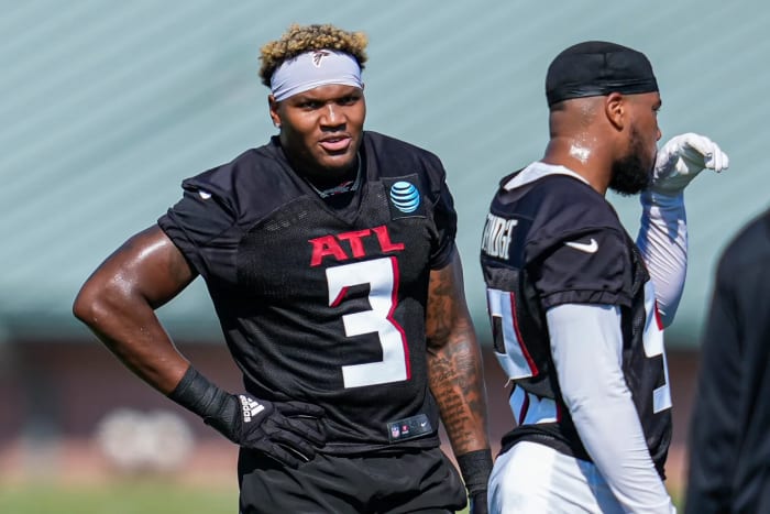 Former Atlanta Falcons linebacker Mykal Walker practicing during training camp.